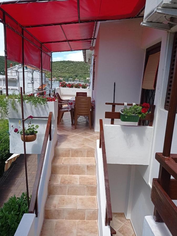 Apartment Supetarska Draga - Donja 5030A Exterior foto